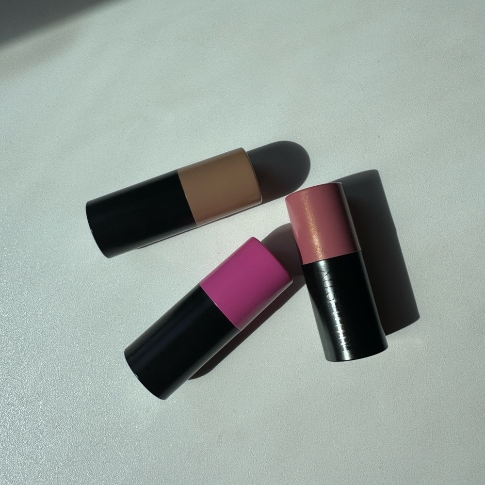 NUDESTIX Glow Core All Over Face Blush +bronzer Trio
